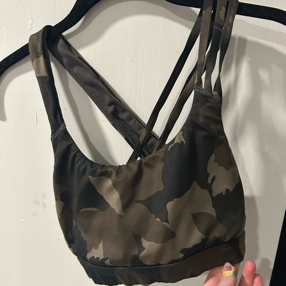 Athleta Camouflage Strappy Sports Bra